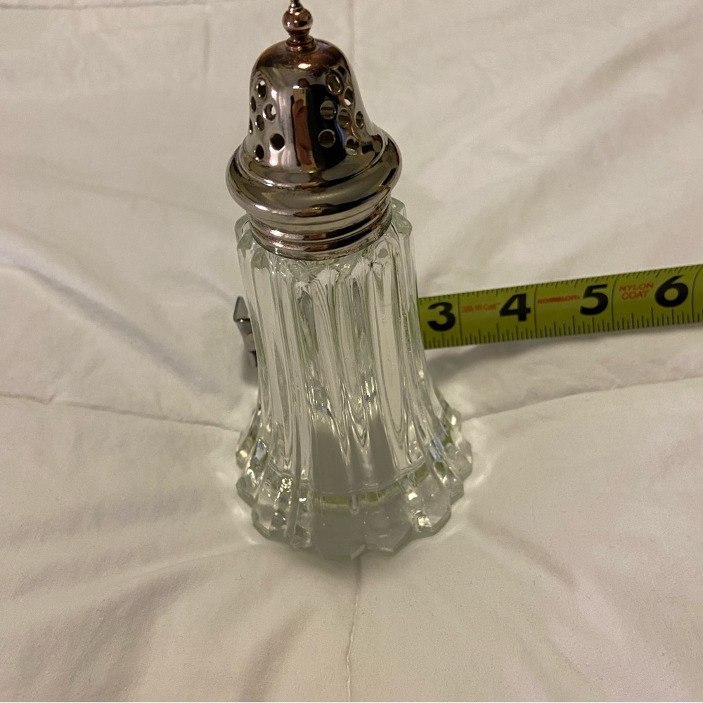 Crystal Powder/ Pepper Shacker - Picture 3 of 6